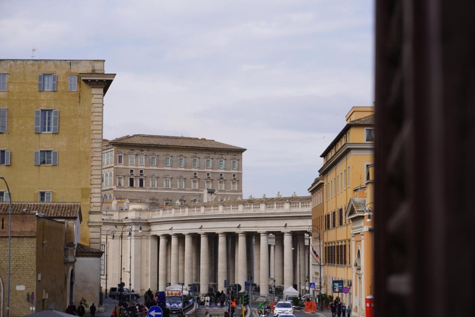 Steps From The Vatican Guesthouse Exteriör bild